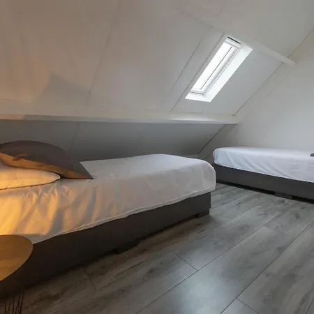 Vrijstaand Huisje, Dichtbij Kinderdijk 펜션