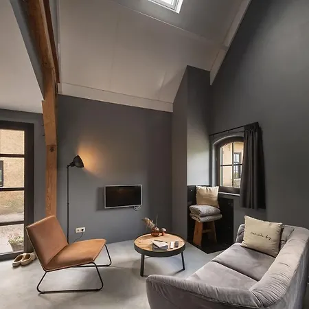 Vrijstaand Huisje, Dichtbij Kinderdijk